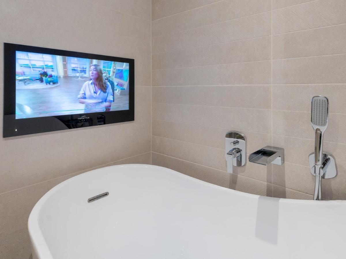 Pass The Keys 1 Bed Albury Contemporary Apartment With Secure Parking Shrewsbury Exteriér fotografie