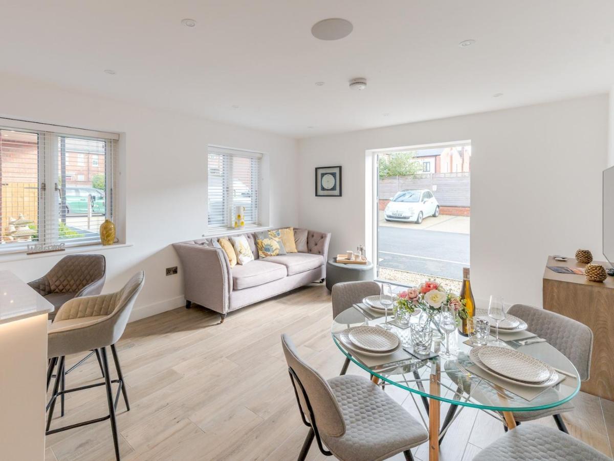 Pass The Keys 1 Bed Albury Contemporary Apartment With Secure Parking Shrewsbury Exteriér fotografie